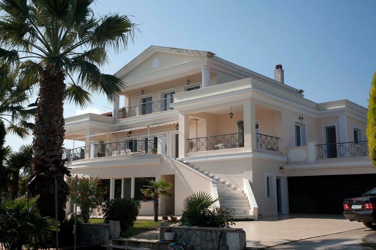 Villa Elena Peraía Eksteriør bilde