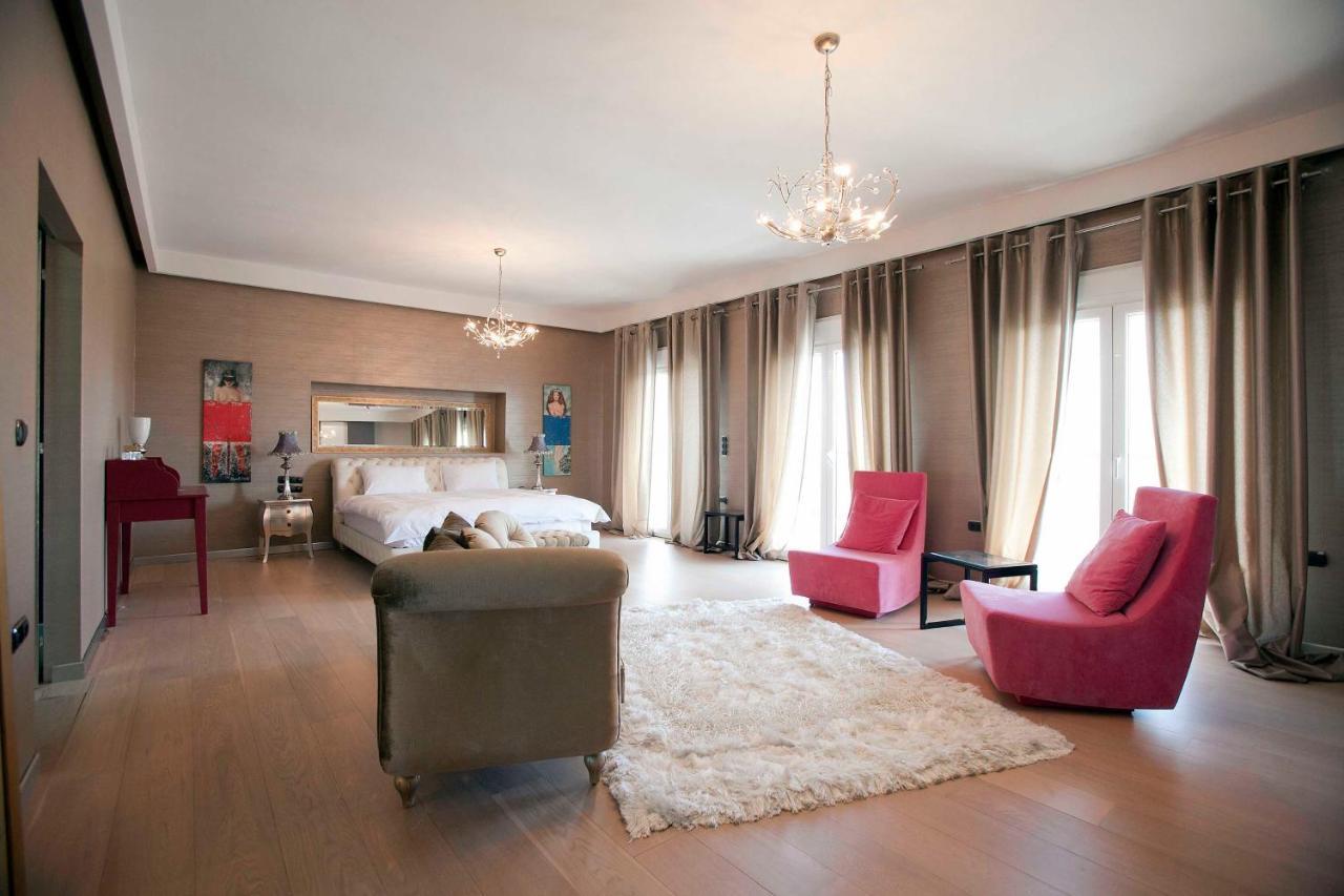 Villa Elena Peraía Eksteriør bilde