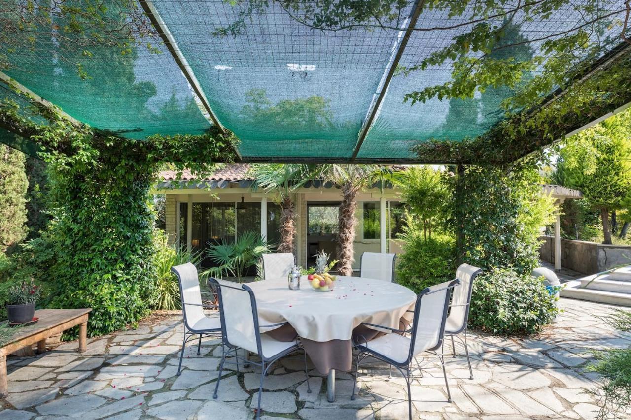 Villa Elena Peraía Eksteriør bilde